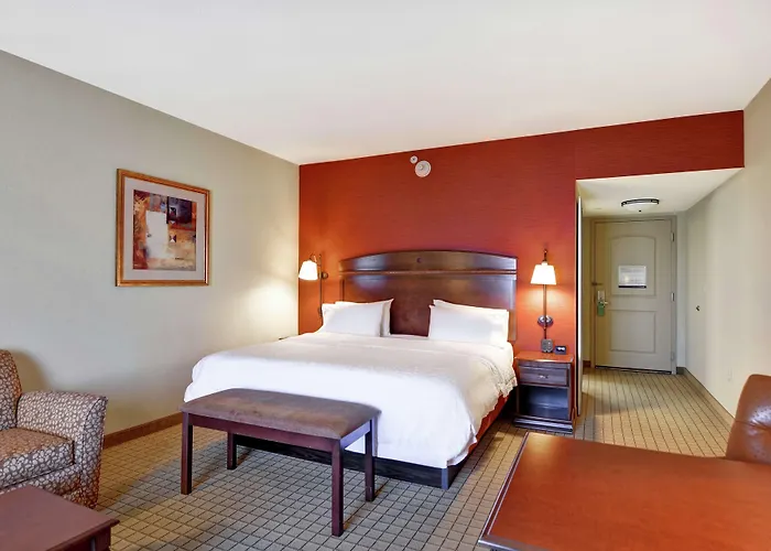 Hampton Inn And Suites Peoria At Grand Prairie